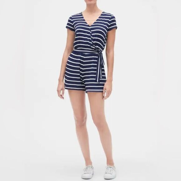 Gap navy and white striped nautical wrap romper size large - Picture 1 of 8